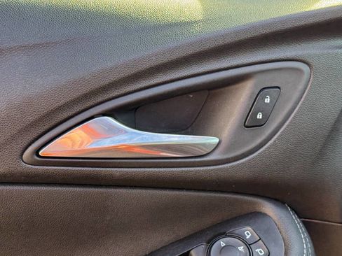 Used 2022 Buick Encore GX Select w/ Experience Buick Package image 24