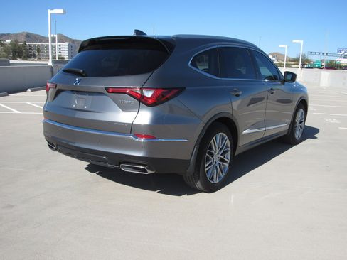 Certified 2023 Acura MDX w/Advance Package image 5