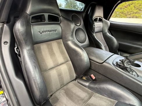 Used 2004 Dodge Viper SRT-10 image 41