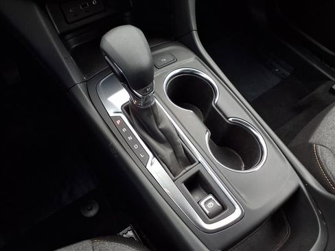 Used 2023 Chevrolet Equinox LT image 11