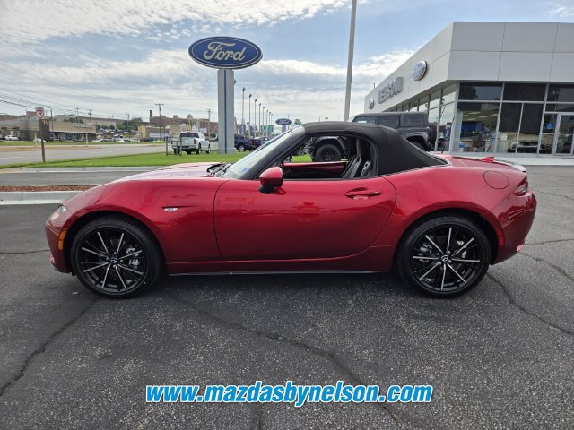 New 2026 MAZDA MX-5 Miata Grand Touring RWD image 4