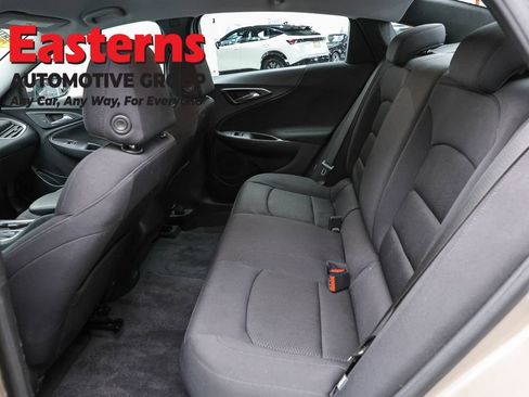 Used 2022 Chevrolet Malibu LS w/ Driver Confidence Package II FWD image 21