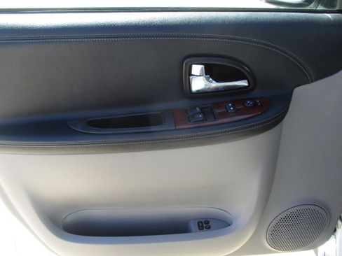 Used 2007 Buick Terraza CXL w/ Driver Confidence Package image 20