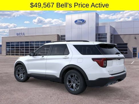 New 2026 Ford Explorer Active w/ Active Comfort Package AWD/4WD image 4