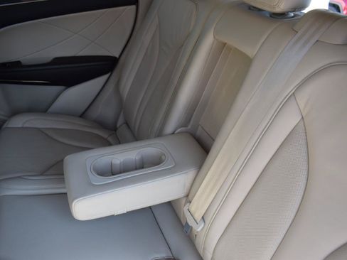 Used 2019 Lincoln MKC Select w/ Select Plus Package FWD image 34