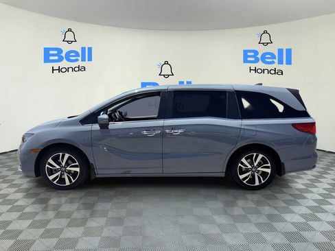 Certified 2023 Honda Odyssey Touring image 2