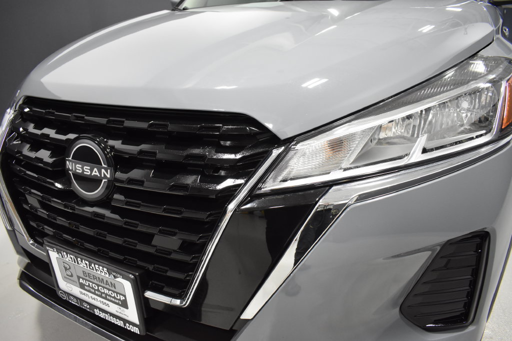 Certified 2023 Nissan Kicks SV FWD image 11