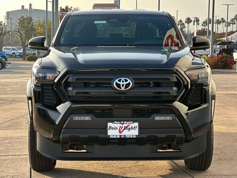 New 2026 Toyota Tacoma SR5 image 10