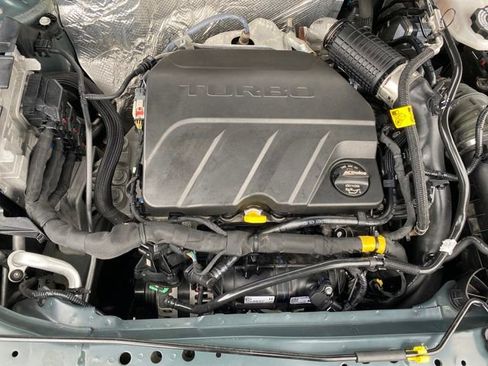 Certified 2025 Chevrolet Trax LT image 20