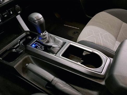 Used 2020 Toyota Tacoma TRD Off-Road w/ Blackout Package image 16