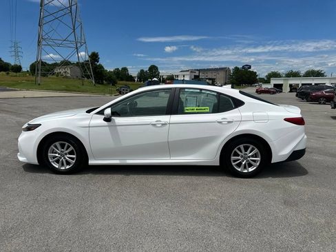 Certified 2025 Toyota Camry LE FWD image 4
