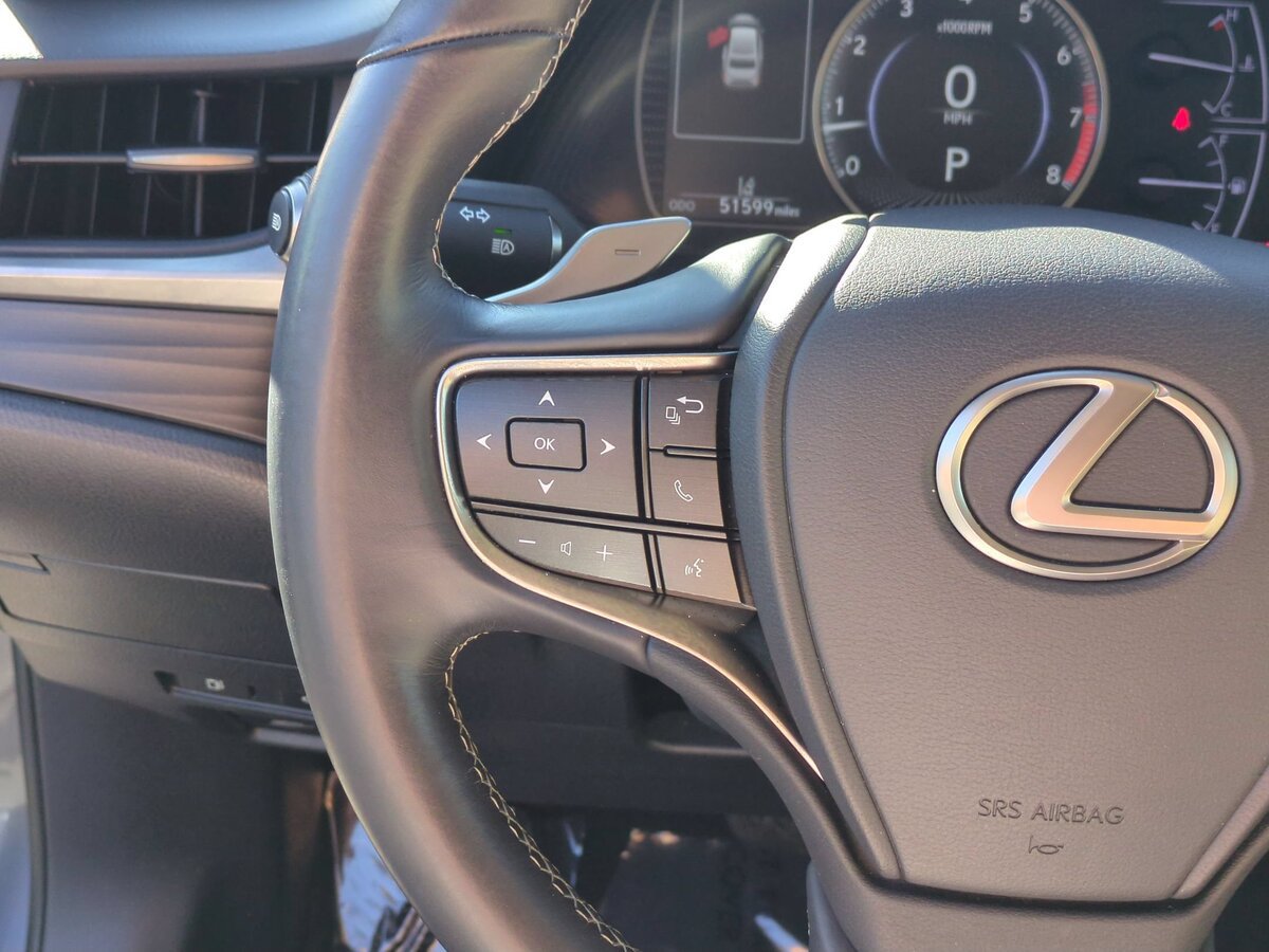 Used 2019 Lexus ES 350 w/ Premium Package FWD image 18