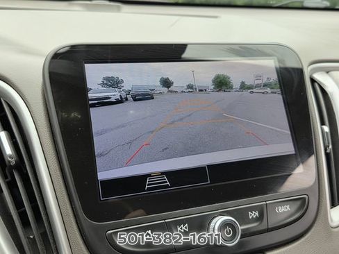 Used 2023 Chevrolet Malibu LT FWD image 26