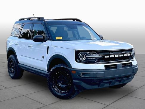 Used 2022 Ford Bronco Sport Outer Banks AWD/4WD image 3