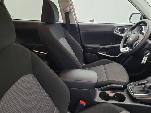 Used 2023 Kia Soul LX w/ Option Group 015 image 21