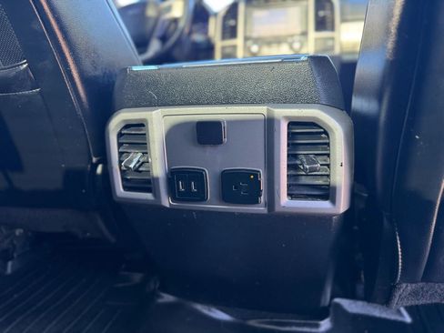 Used 2019 Ford F350 Lariat w/ Lariat Ultimate Package image 31