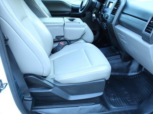Used 2021 Ford F250 XL w/ Power Equipment Group AWD/4WD image 22