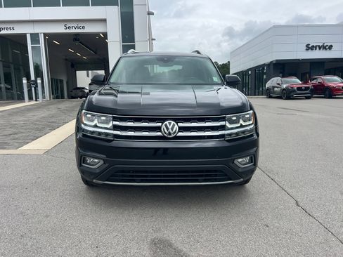 Used 2018 Volkswagen Atlas SEL FWD image 2