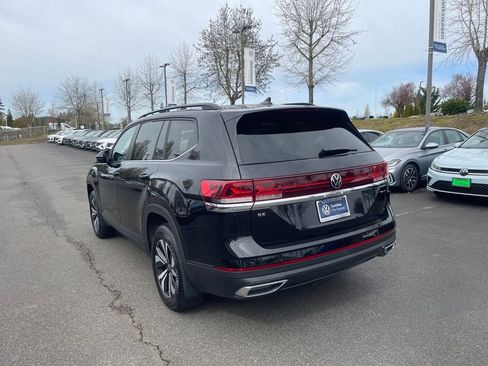 Certified 2024 Volkswagen Atlas SE image 6