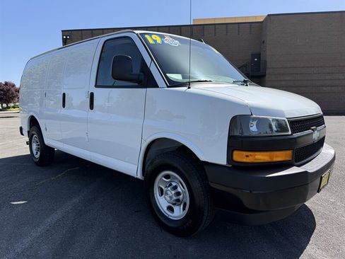 Used 2019 Chevrolet Express 2500 w/ Driver Convenience Package RWD image 1