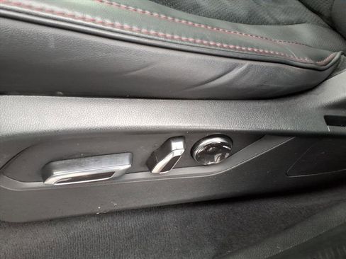 Used 2023 Acura MDX A-Spec image 15