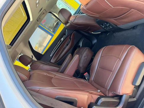 Used 2020 Buick Enclave Avenir w/ Avenir Technology Package image 21