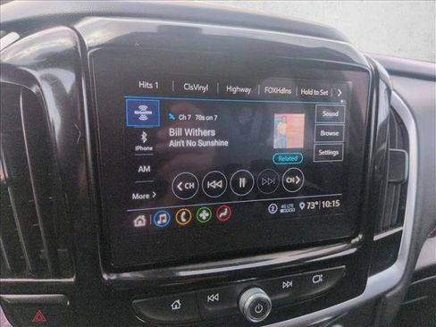 Used 2020 Chevrolet Traverse LT image 13