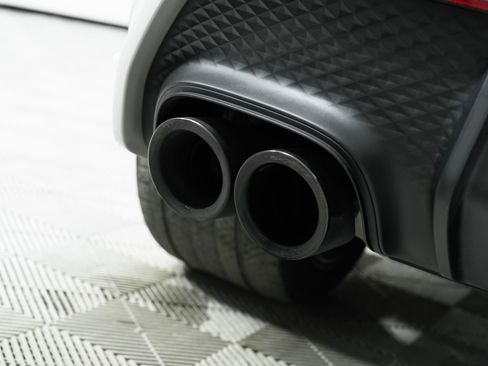 Used 2022 Porsche Macan GTS image 17