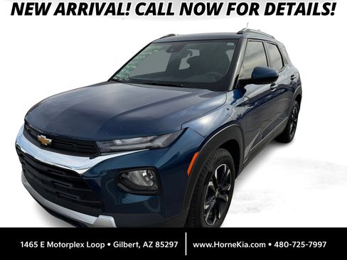 Used 2021 Chevrolet TrailBlazer LT w/ Convenience Package image 1