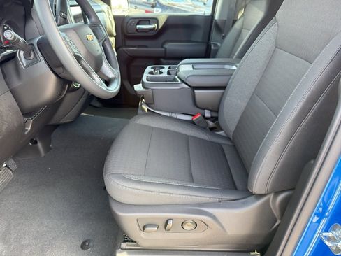 New 2026 Chevrolet Silverado 1500 Custom image 11