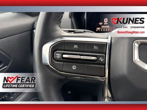 Used 2025 GMC Terrain Elevation image 21