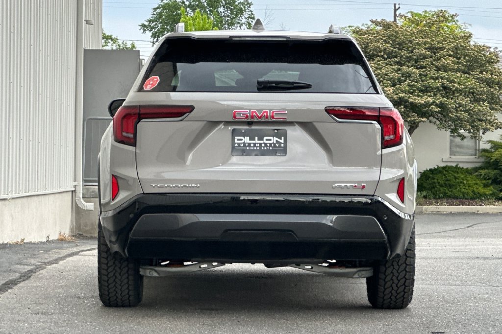 New 2026 GMC Terrain AT4 AWD/4WD image 7