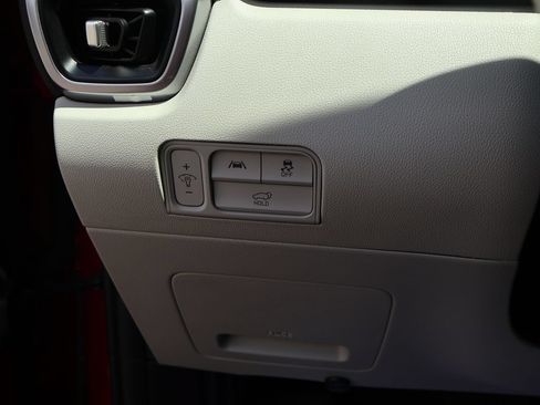 Used 2023 Kia Sorento EX AWD/4WD image 29