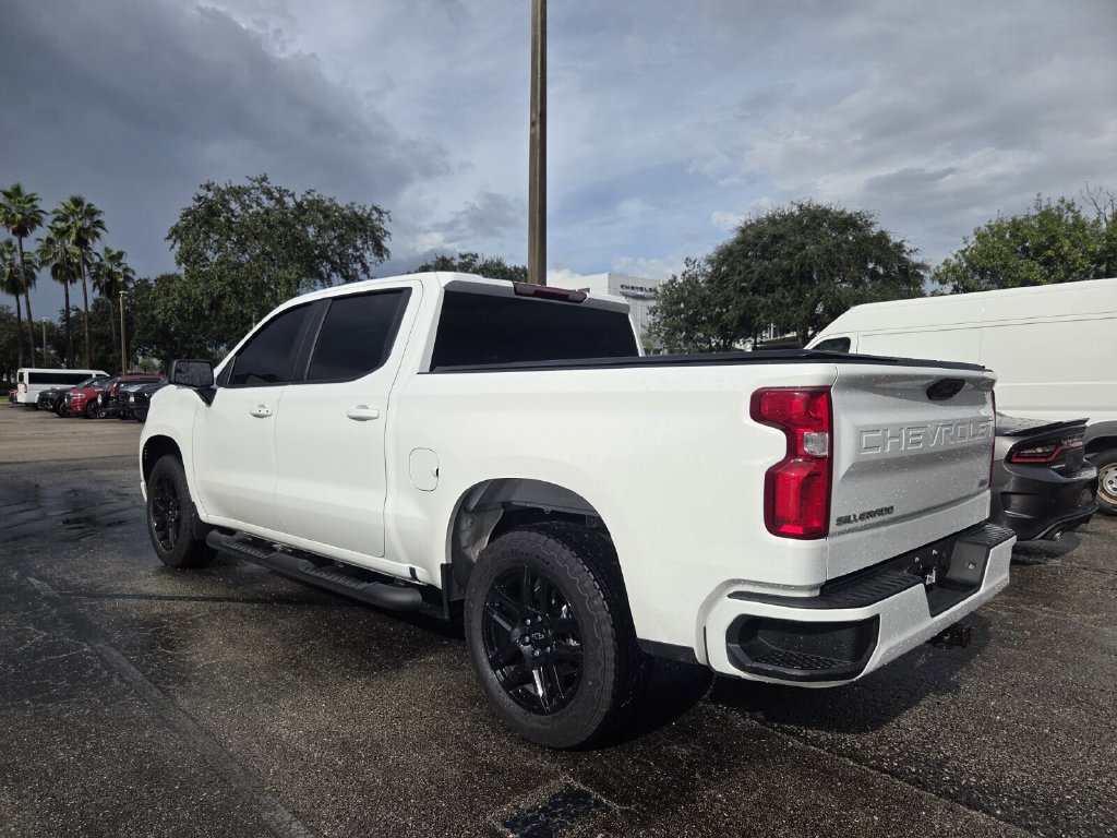 Used 2026 Chevrolet Silverado 1500 RST w/ RST Select Package RWD image 4