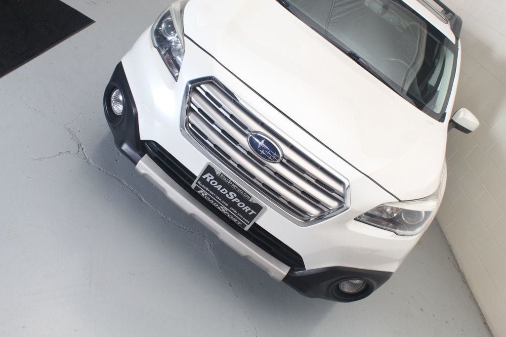Used 2017 Subaru Outback 2.5i Premium AWD/4WD image 13