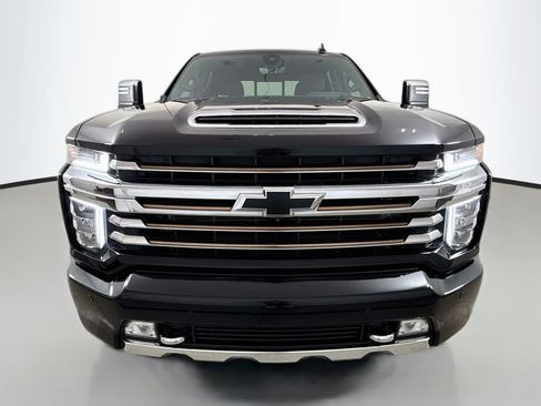 Used 2023 Chevrolet Silverado 2500 High Country w/ Z71 Off-Road Package AWD/4WD image 2