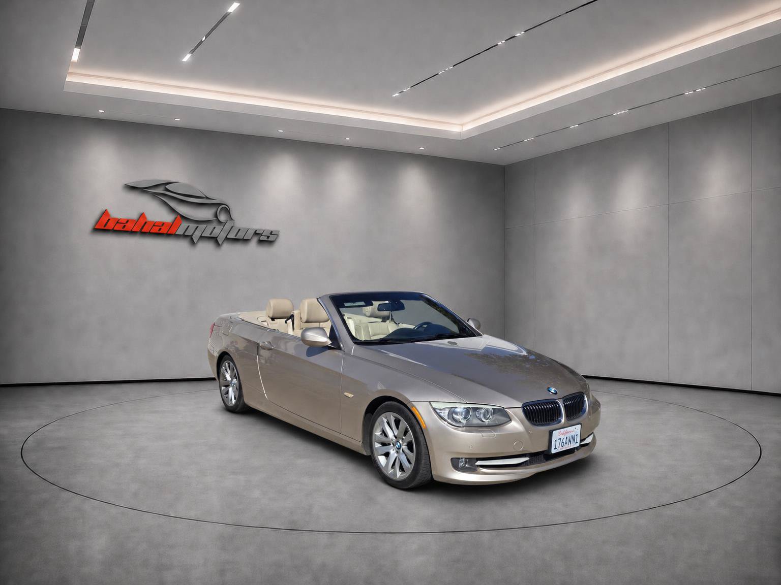 Used 2012 BMW 328i Convertible RWD image 1