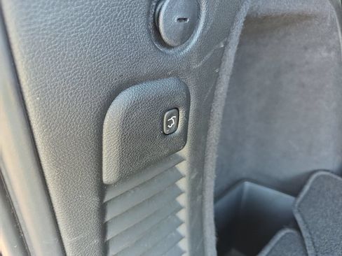 Used 2024 Dodge Durango GT RWD image 34