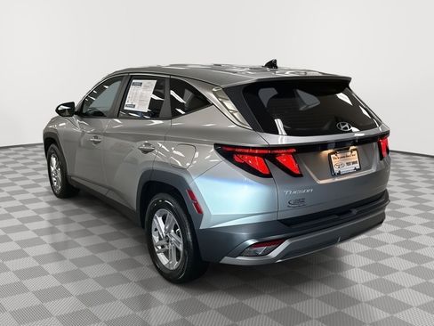 Certified 2025 Hyundai Tucson SE AWD/4WD image 7