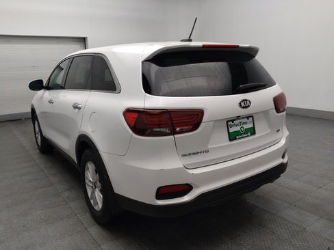 Used 2019 Kia Sorento AWD image 5
