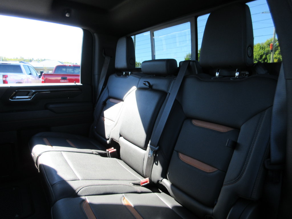 Certified 2024 GMC Sierra 2500 AT4 w/ AT4 Premium Plus Package AWD/4WD image 23