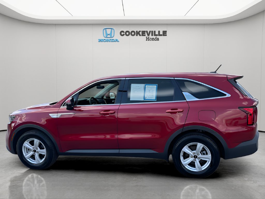 Used 2023 Kia Sorento LX FWD image 10