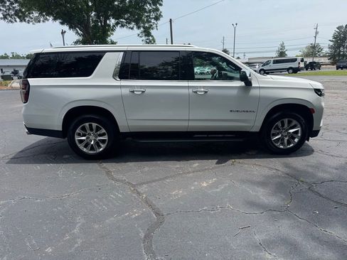 Certified 2023 Chevrolet Suburban Premier RWD image 9