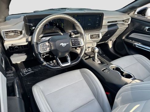 Used 2024 Ford Mustang Premium image 24