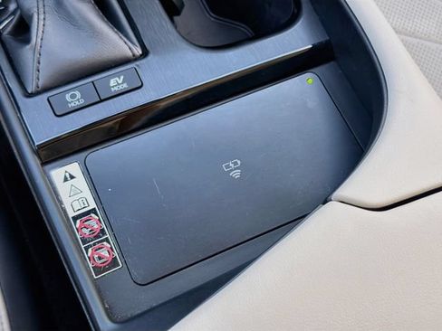 Used 2024 Lexus ES 300h w/ Technology Package FWD image 30