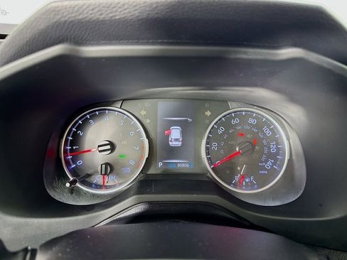 Used 2019 Toyota RAV4 XLE Premium w/ Cold Weather Package image 17