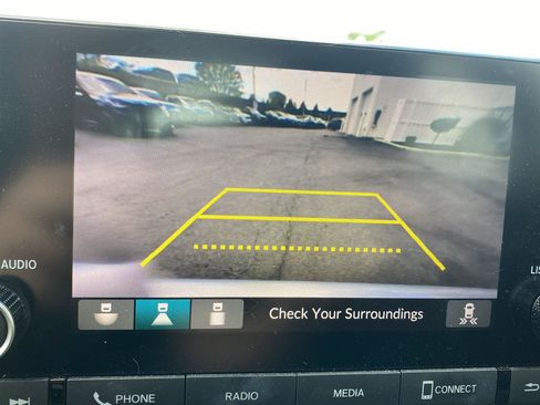 Used 2024 Honda Accord EX image 9