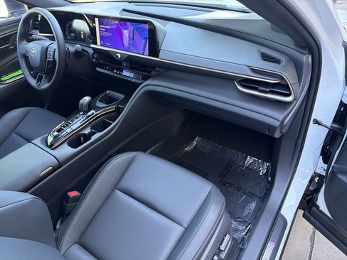 New 2026 Toyota Crown Signia AWD/4WD image 23
