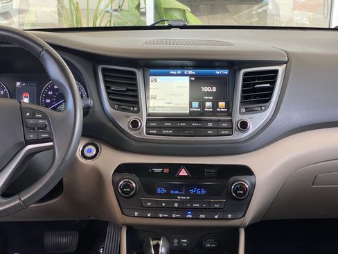 Used 2017 Hyundai Tucson Limited w/ Limited Ultimate Package 03 AWD/4WD image 33