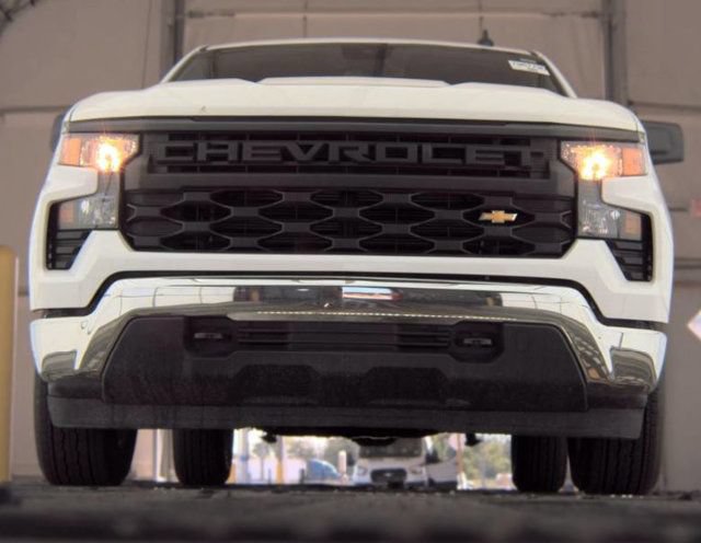 Used 2025 Chevrolet Silverado 1500 W/T RWD image 7